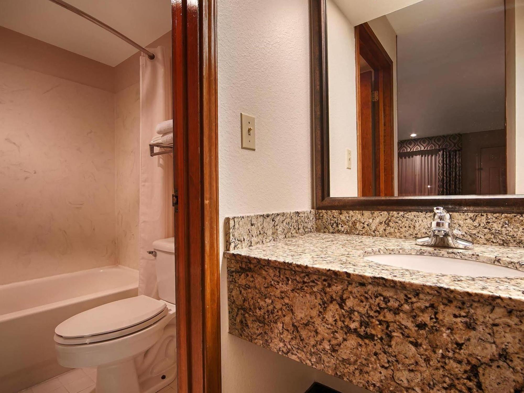 Quality Inn Three Rivers Extérieur photo